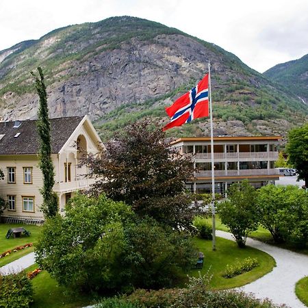 Lindstrom Hotel Laerdalsoyri Luaran gambar