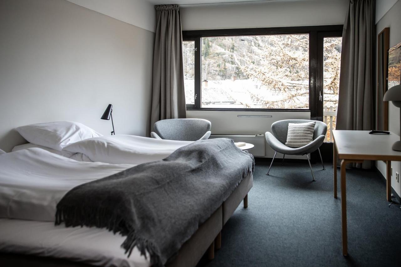Lindstrom Hotel Laerdalsoyri Luaran gambar